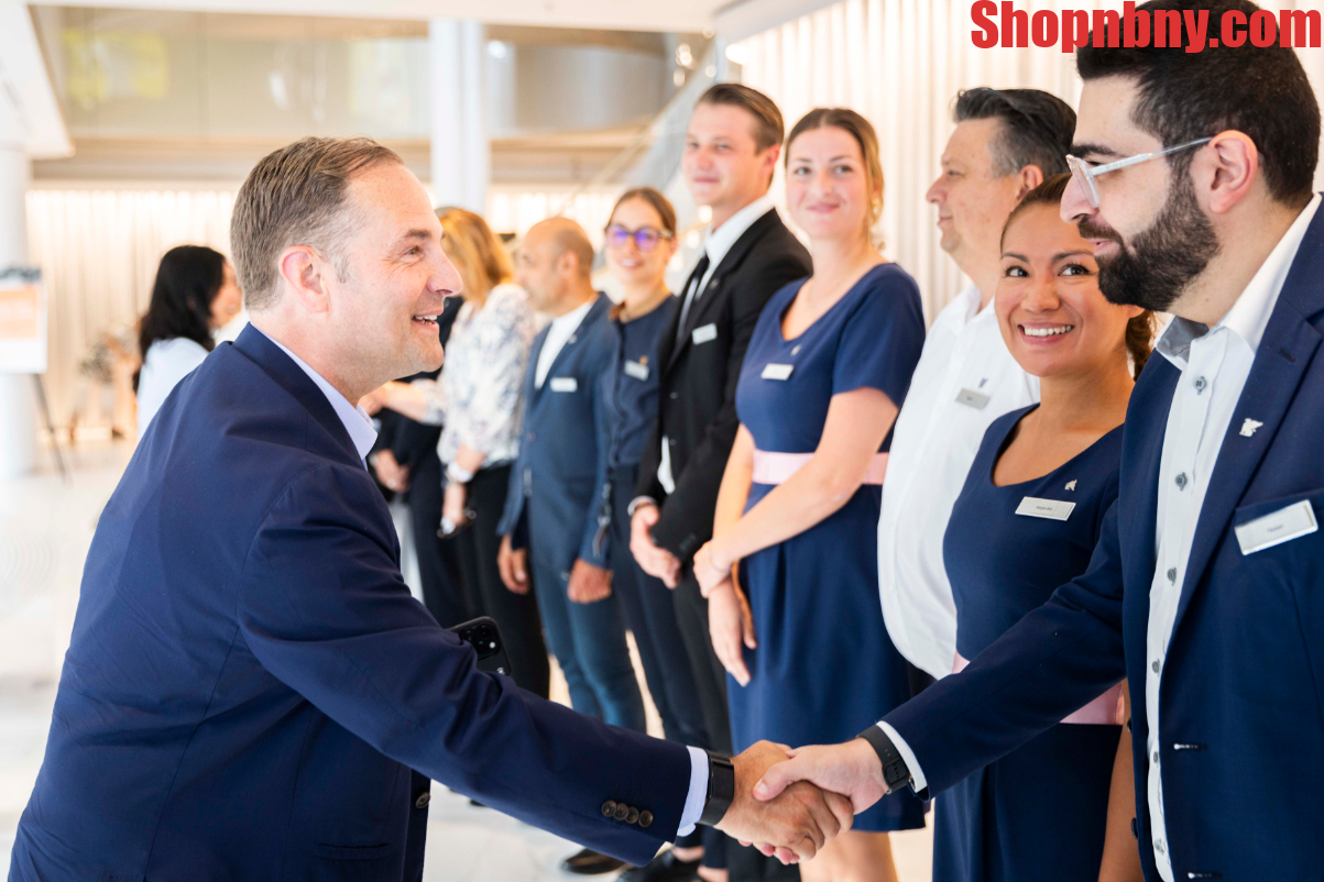 Marriott Employee