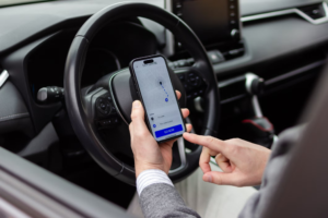 Top Rated Car Tracker Services with Real-Time Monitoring Features