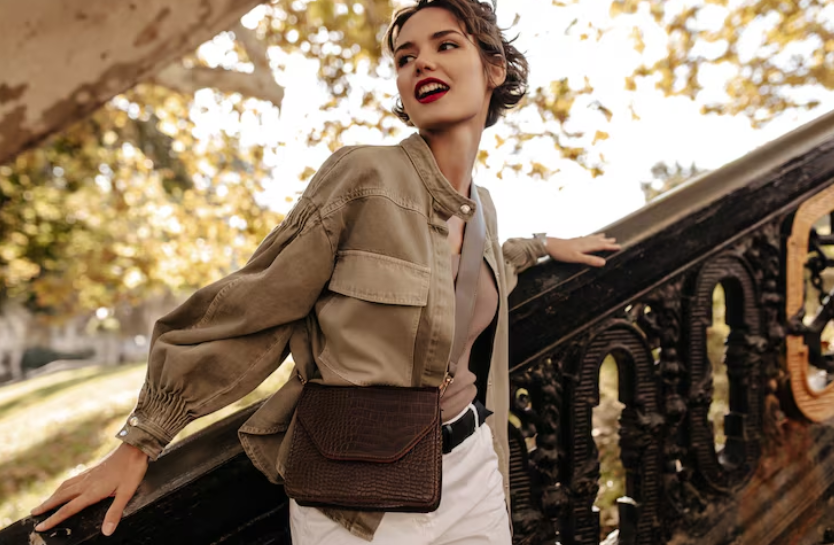 A Guide to Selecting Crossbody Bags for Different Occasions